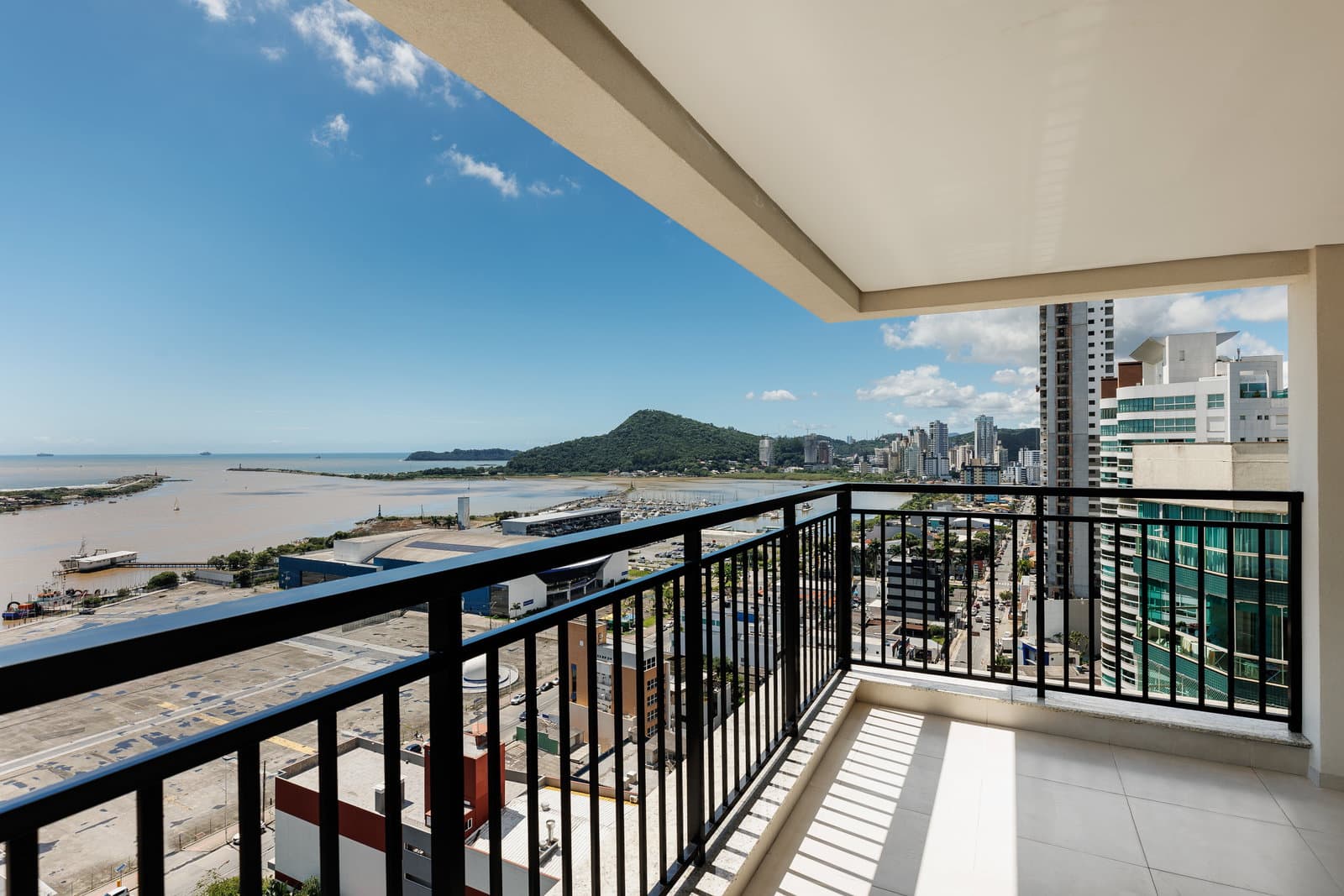 L'Acqua Residence