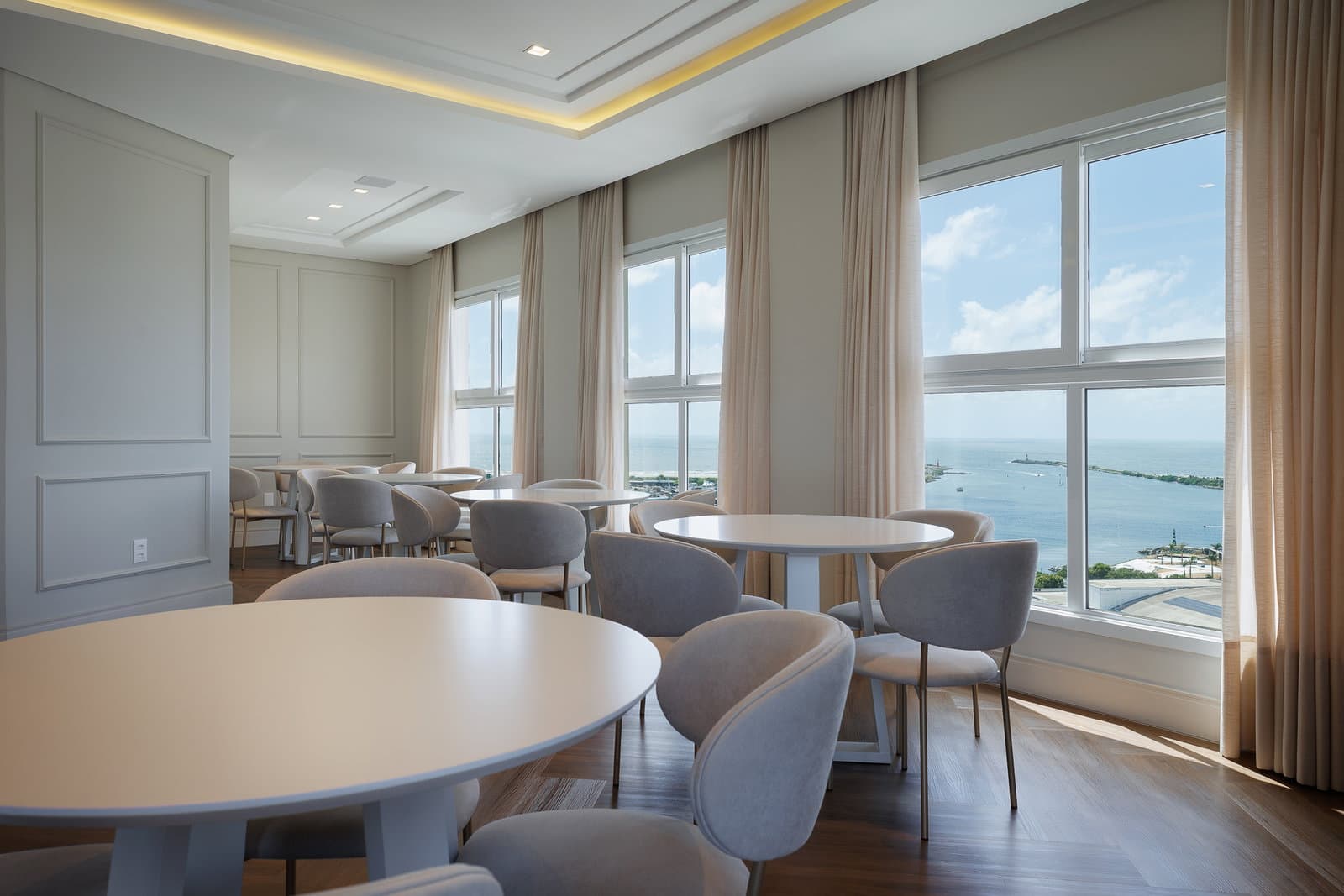 L'Acqua Residence