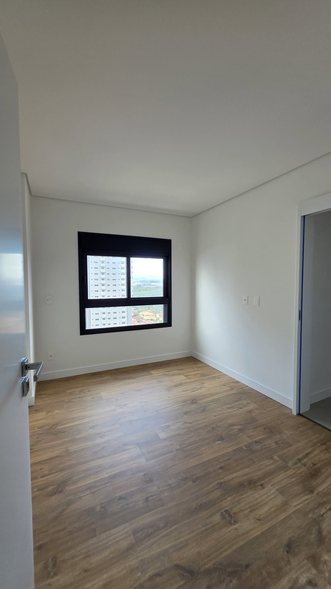 Apartamento de 3 quartos com 1 suíte e 100 m² em Bal. Piçarras