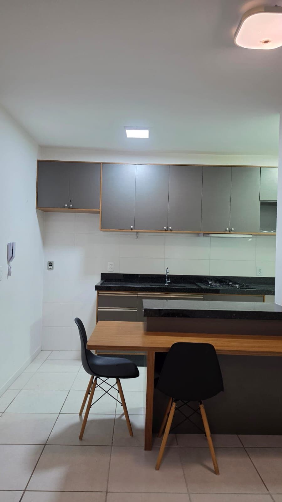 Apartamento de 2 quartos com 1 suíte e 67 m² em Bal. Piçarras