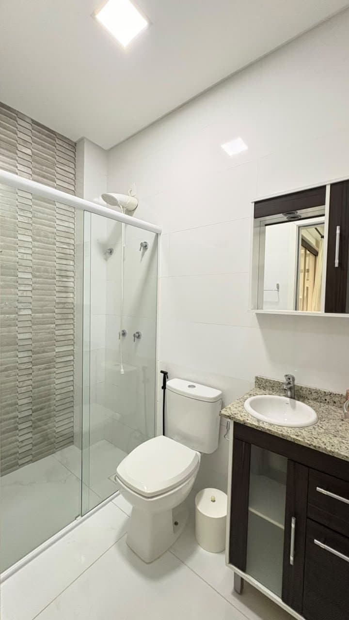 Apartamento de 3 quartos com 1 suíte e 73 m² em Bal. Piçarras