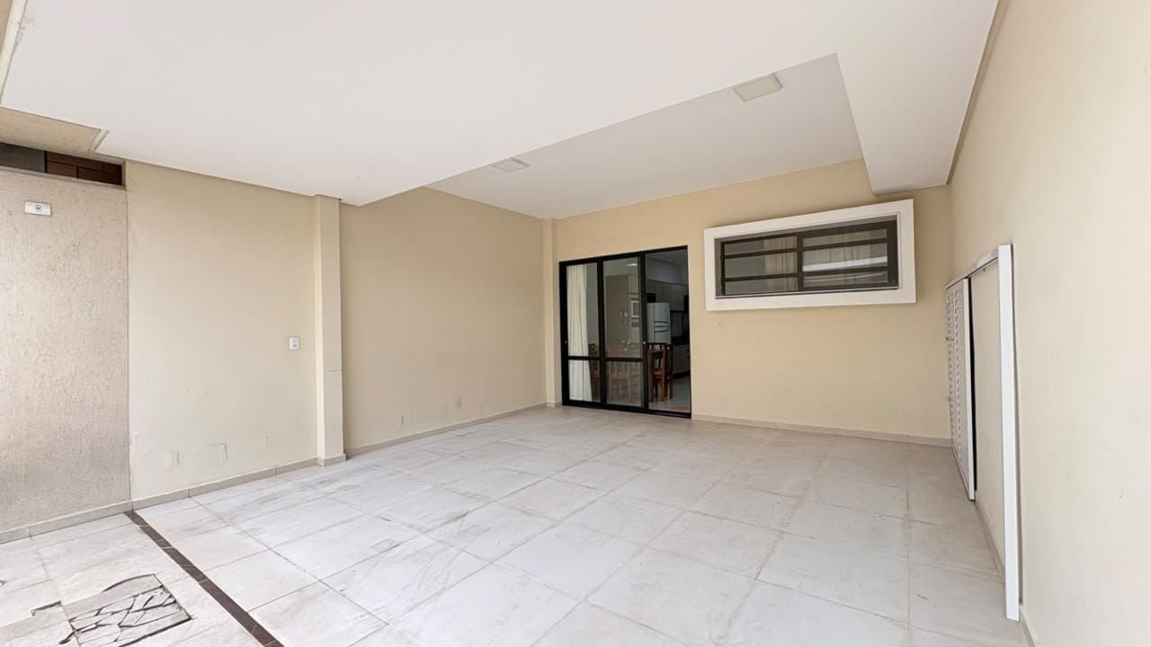 Apartamento de 3 quartos com 1 suíte e 73 m² em Bal. Piçarras