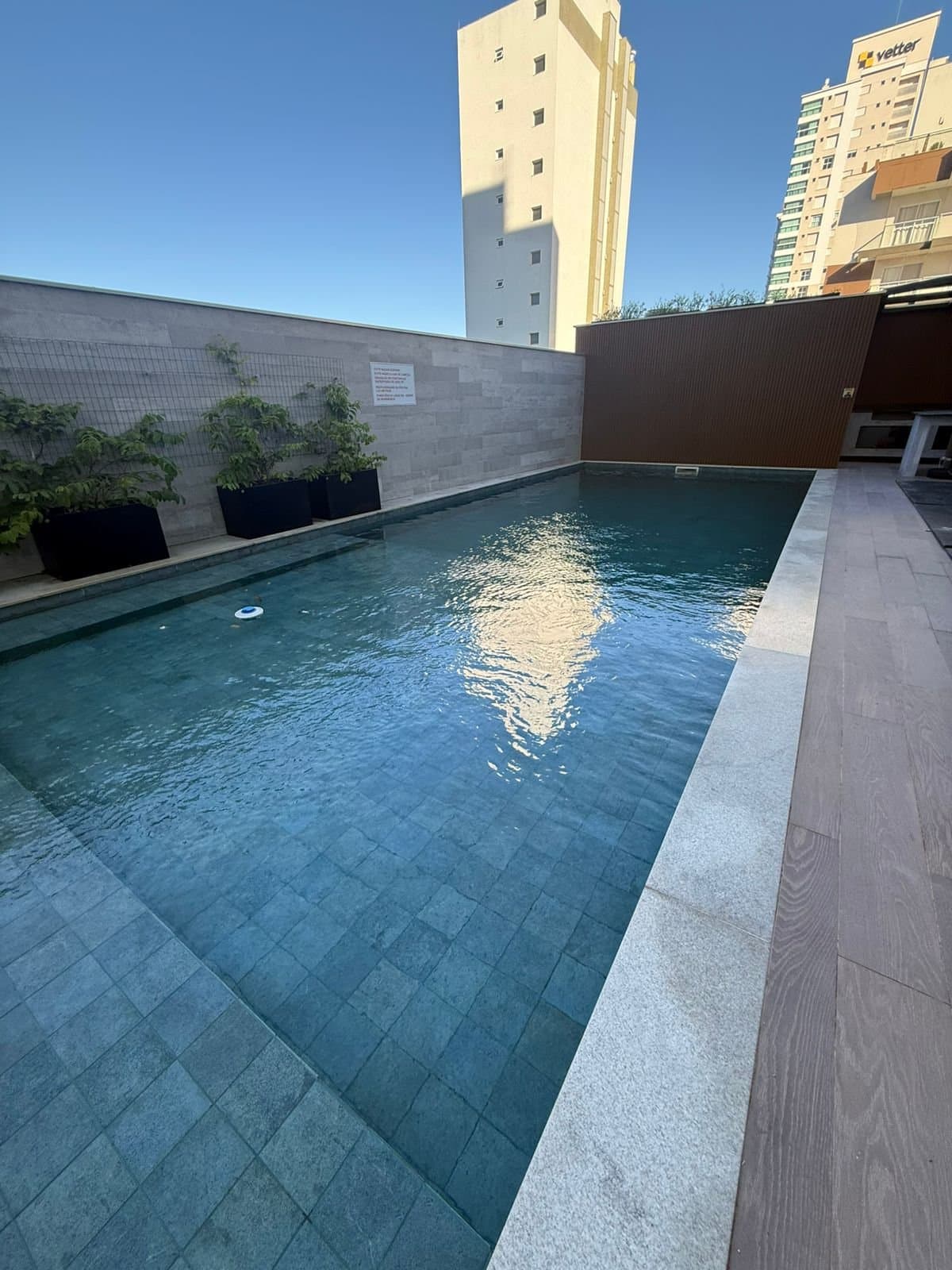 Apartamento de 3 quartos com 3 suítes e 134 m² em Bal. Piçarras
