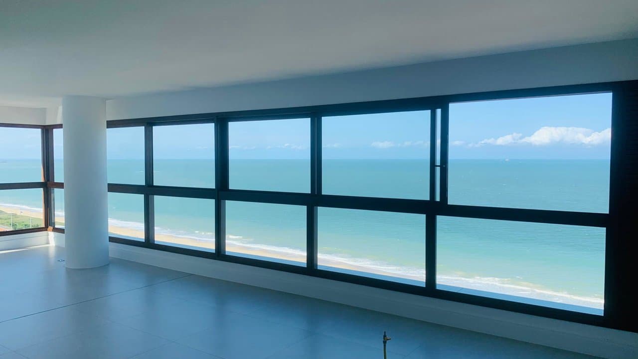Apartamento de 4 quartos com 4 suítes e 200 m² em Bal. Piçarras