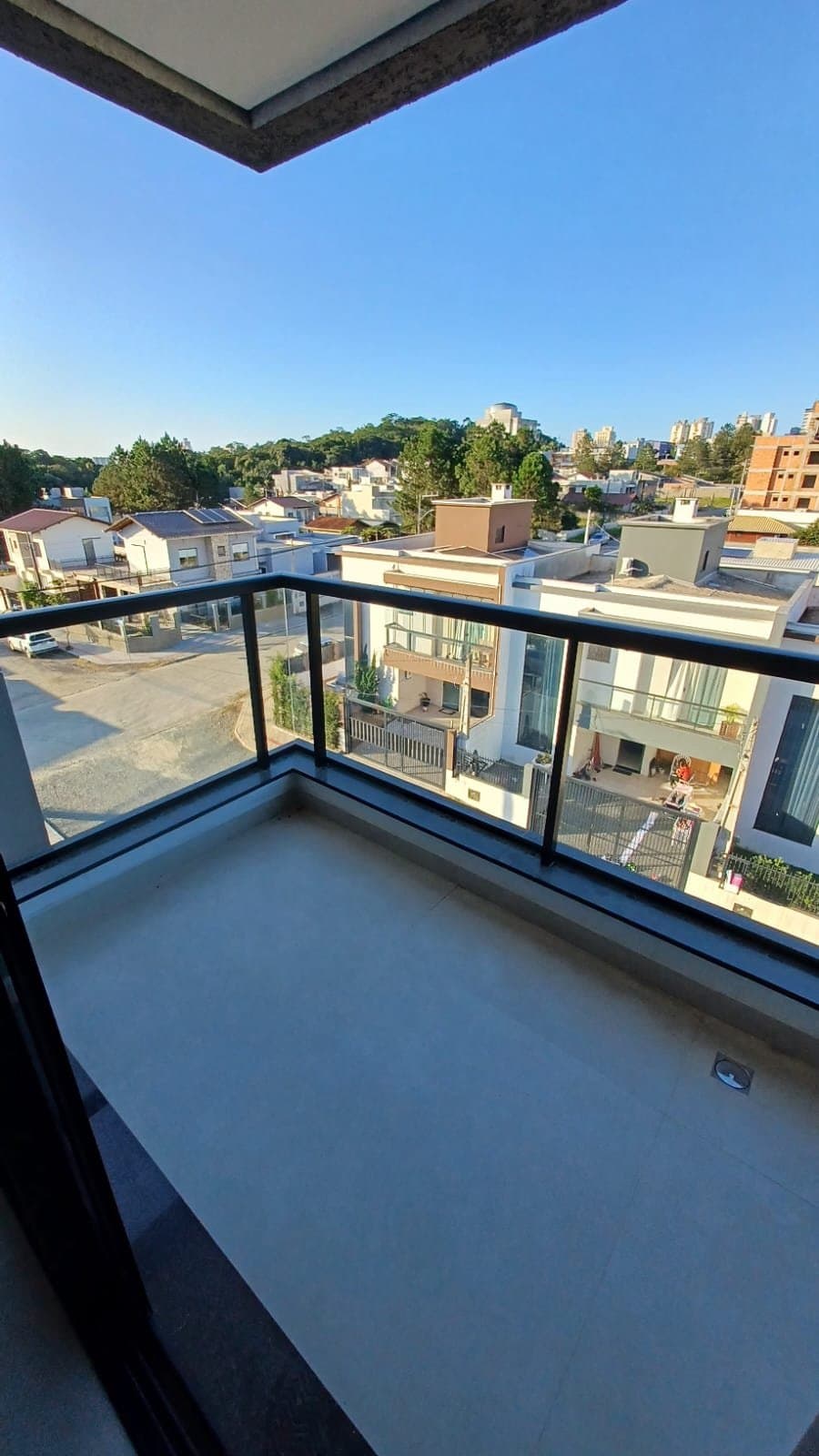 Apartamento de 2 quartos com 2 suítes e 72 m² em Bal. Piçarras