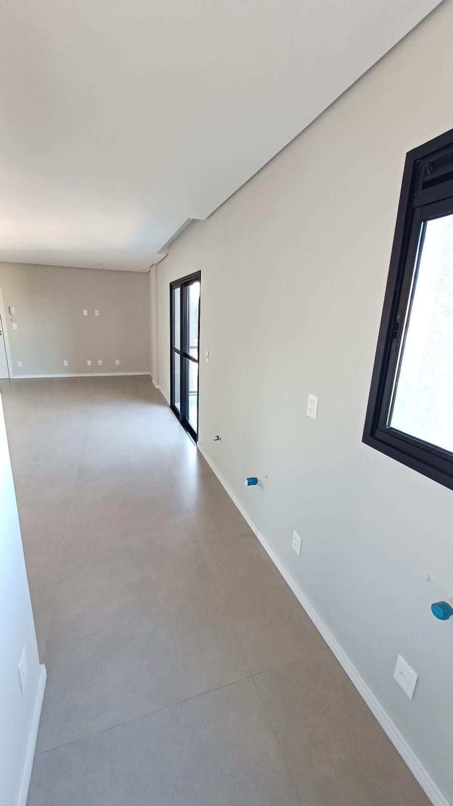 Apartamento de 2 quartos com 2 suítes e 72 m² em Bal. Piçarras
