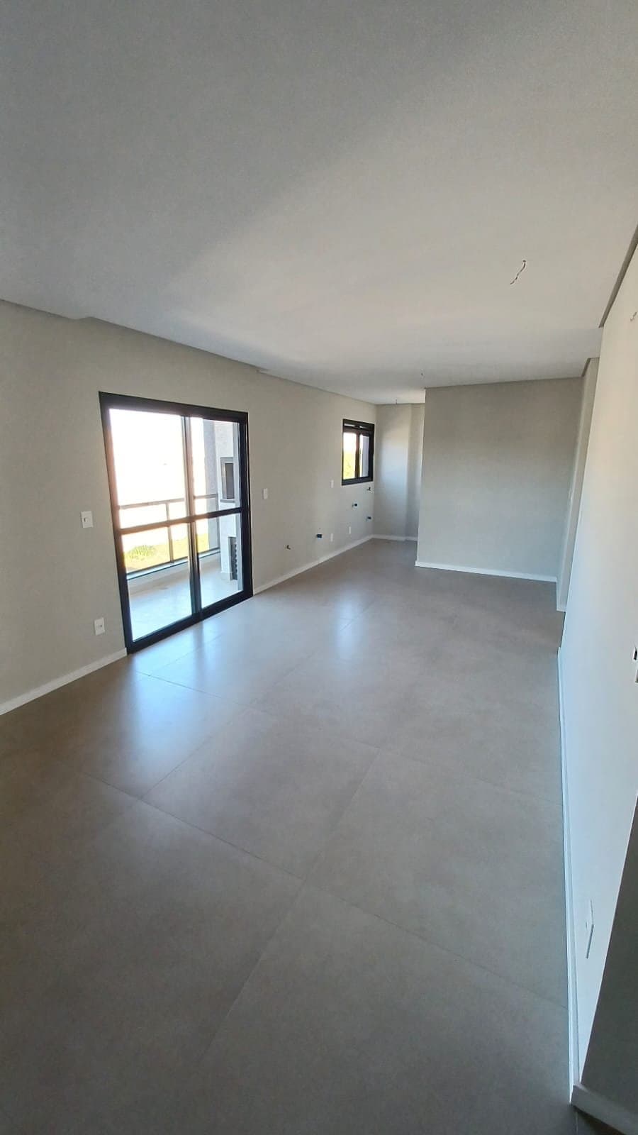Apartamento de 2 quartos com 2 suítes e 72 m² em Bal. Piçarras
