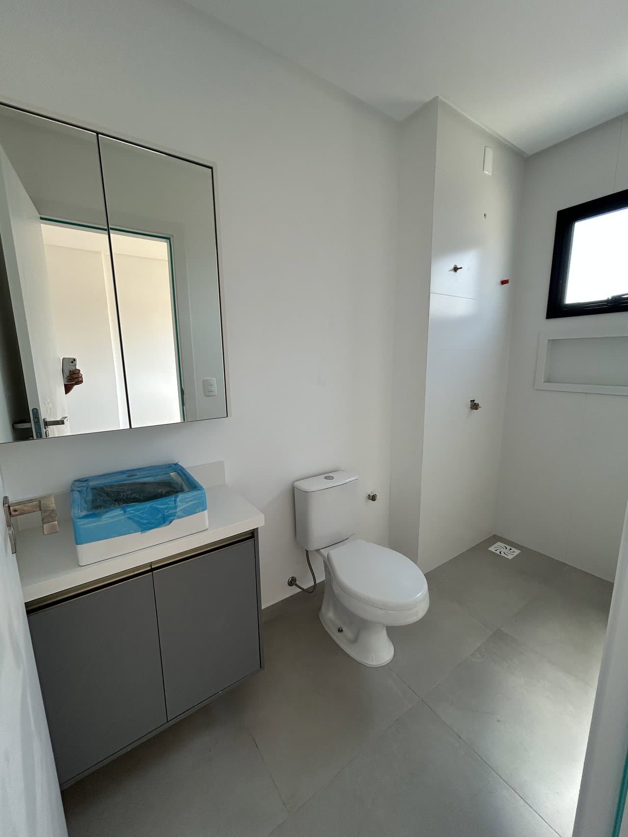 Apartamento de 1 quarto com 1 suíte e 78 m² em Bal. Piçarras