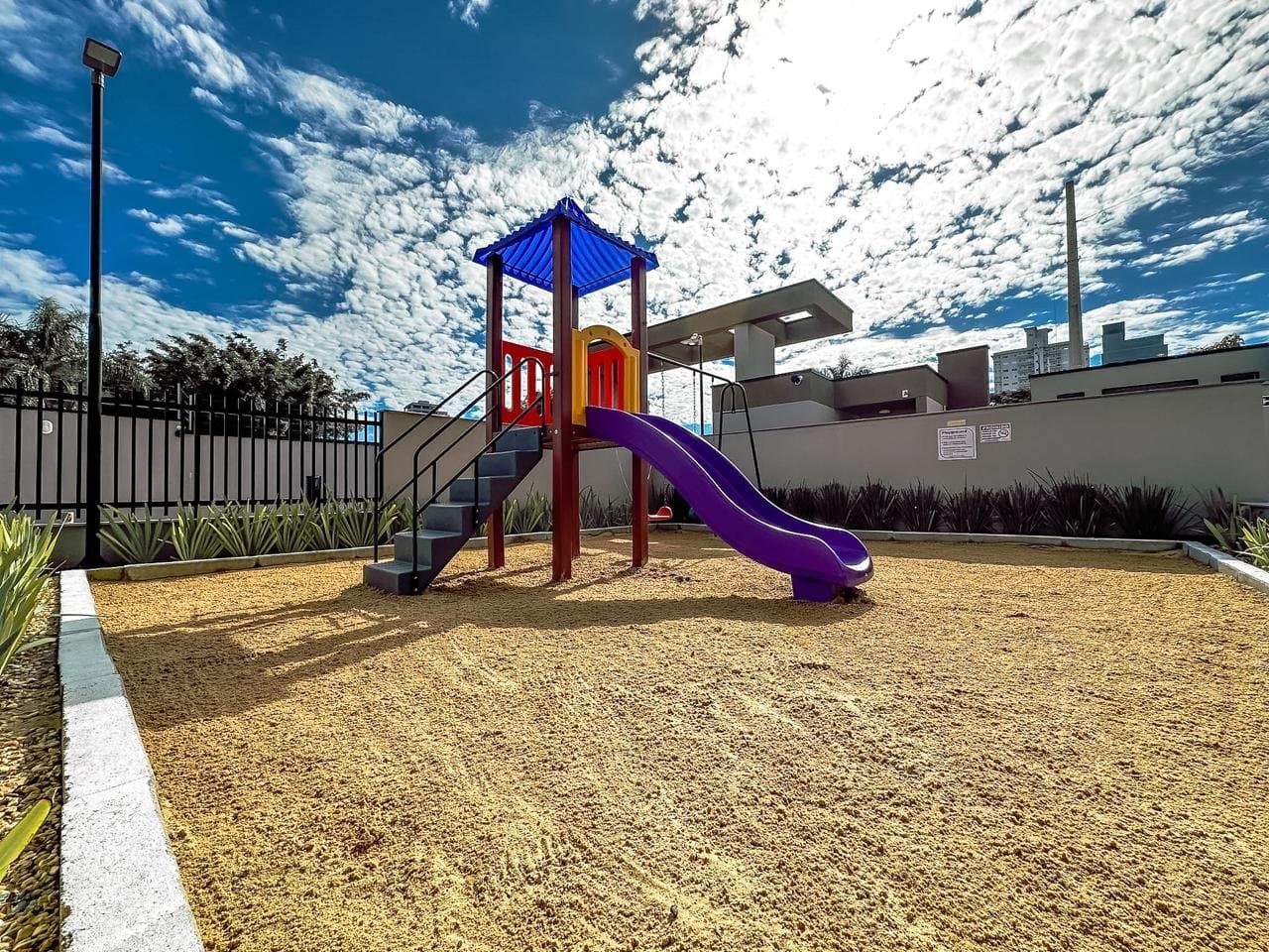 Apartamento de 2 quartos e 68 m² em Bal. Piçarras