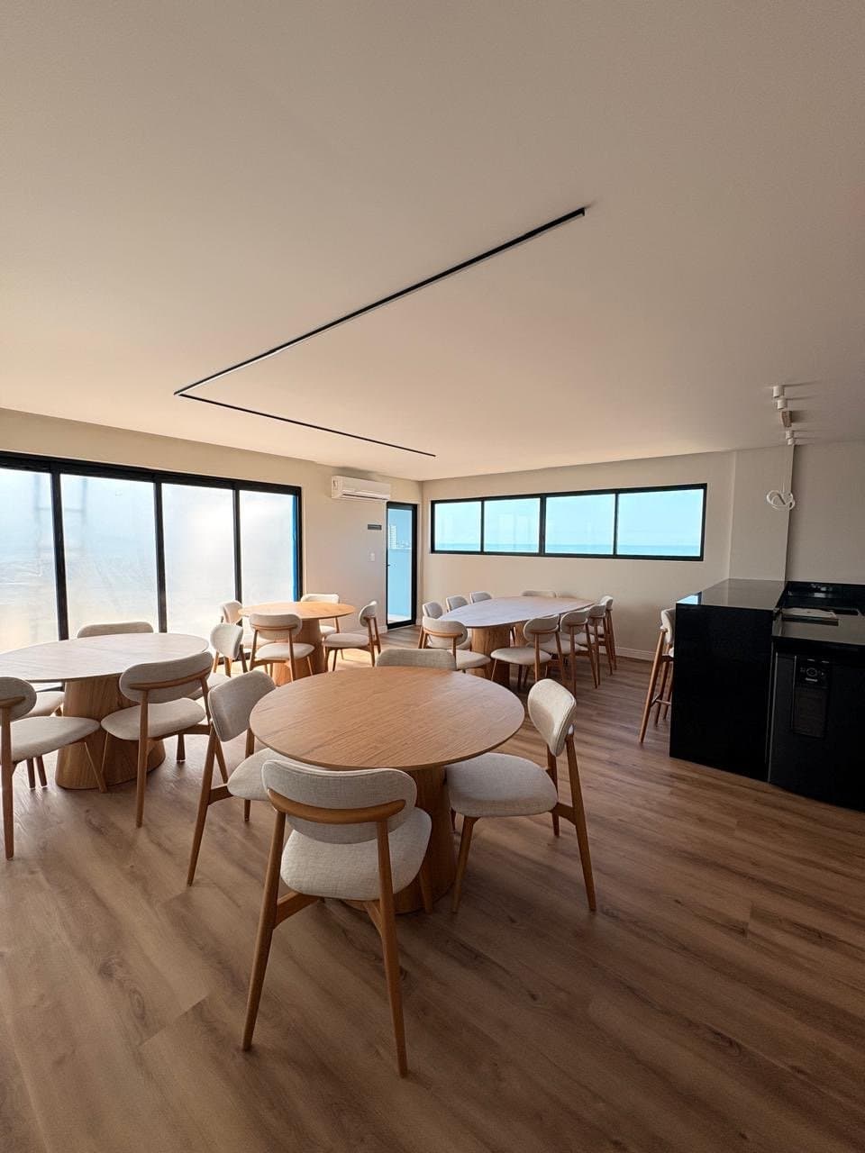 Apartamento de 2 quartos com 1 suíte e 97 m² em Bal. Piçarras