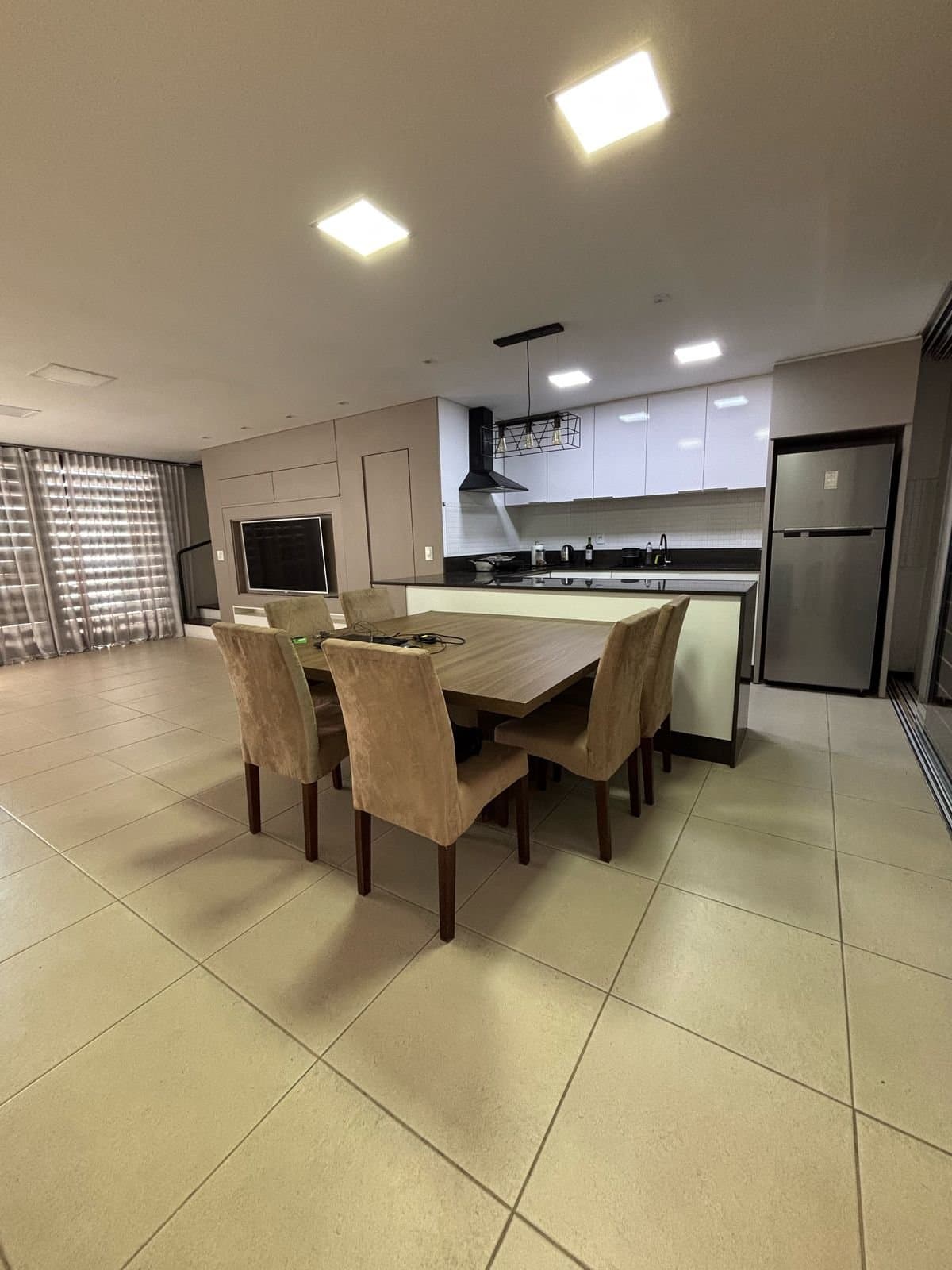 Casa de 3 quartos com 3 suítes e 145 m² em Bal. Piçarras