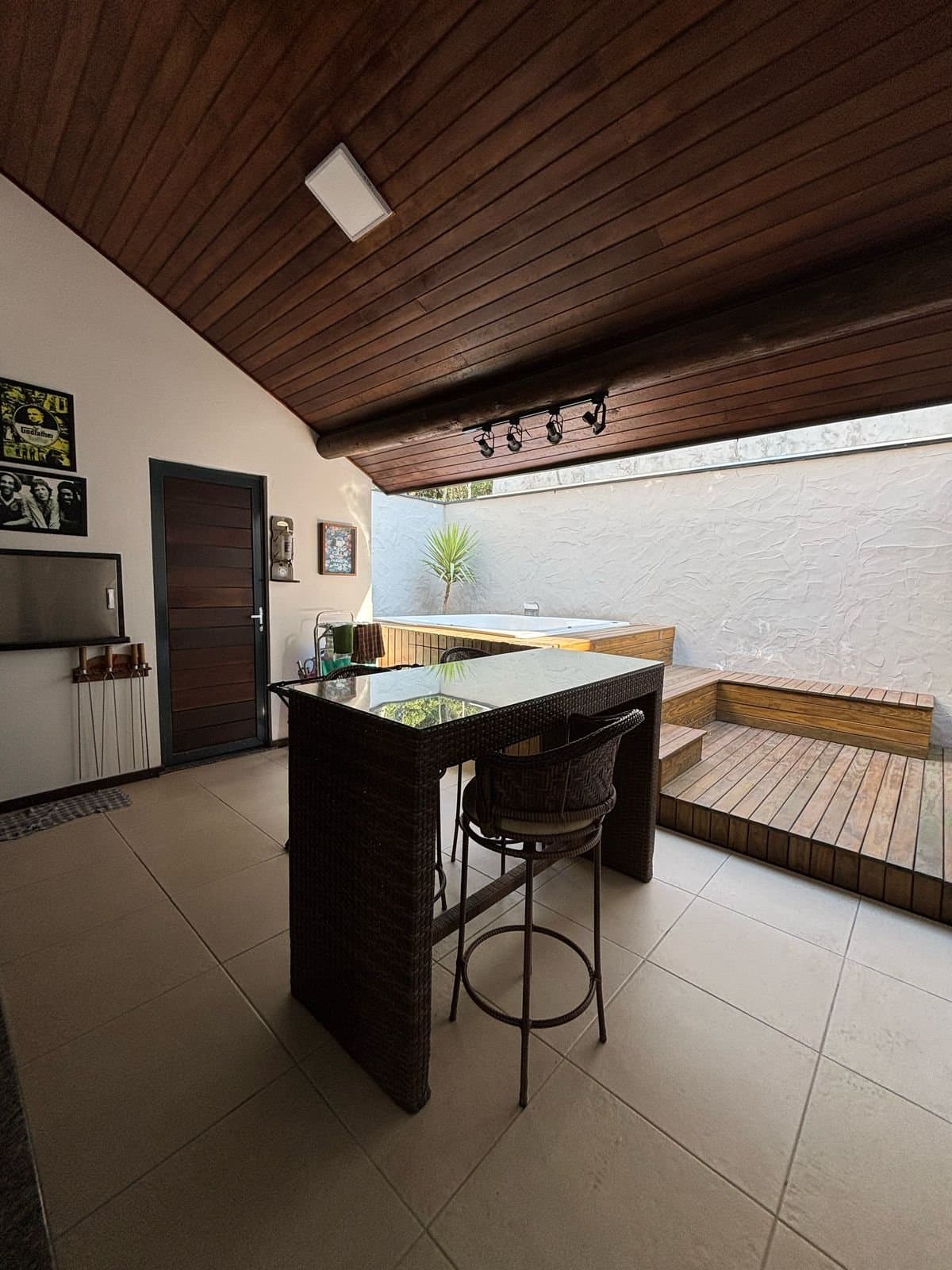 Casa de 3 quartos com 3 suítes e 145 m² em Bal. Piçarras