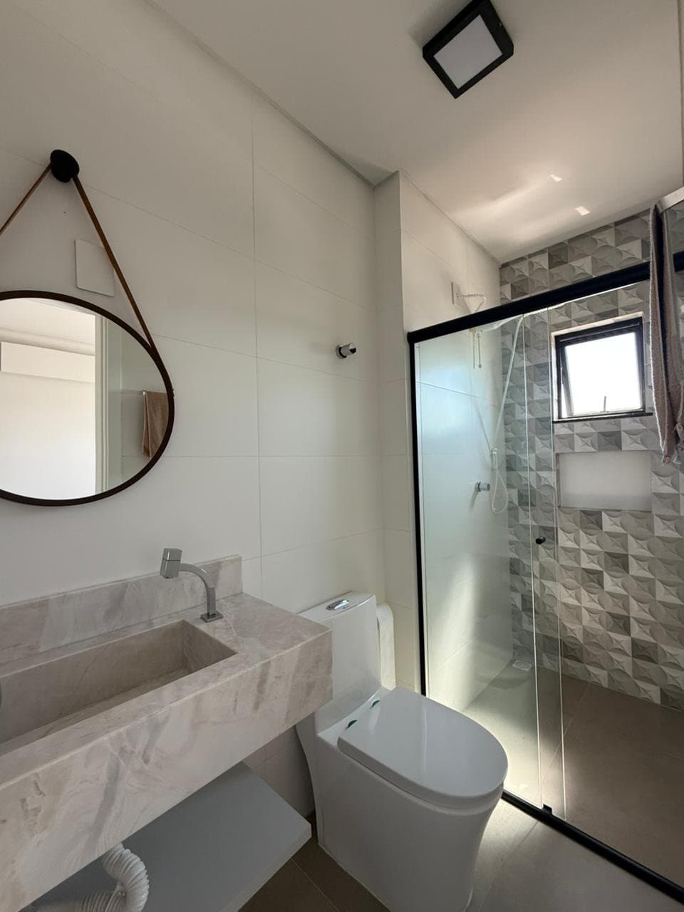 Cobertura de 4 quartos com 4 suítes e 165 m² em Bal. Piçarras
