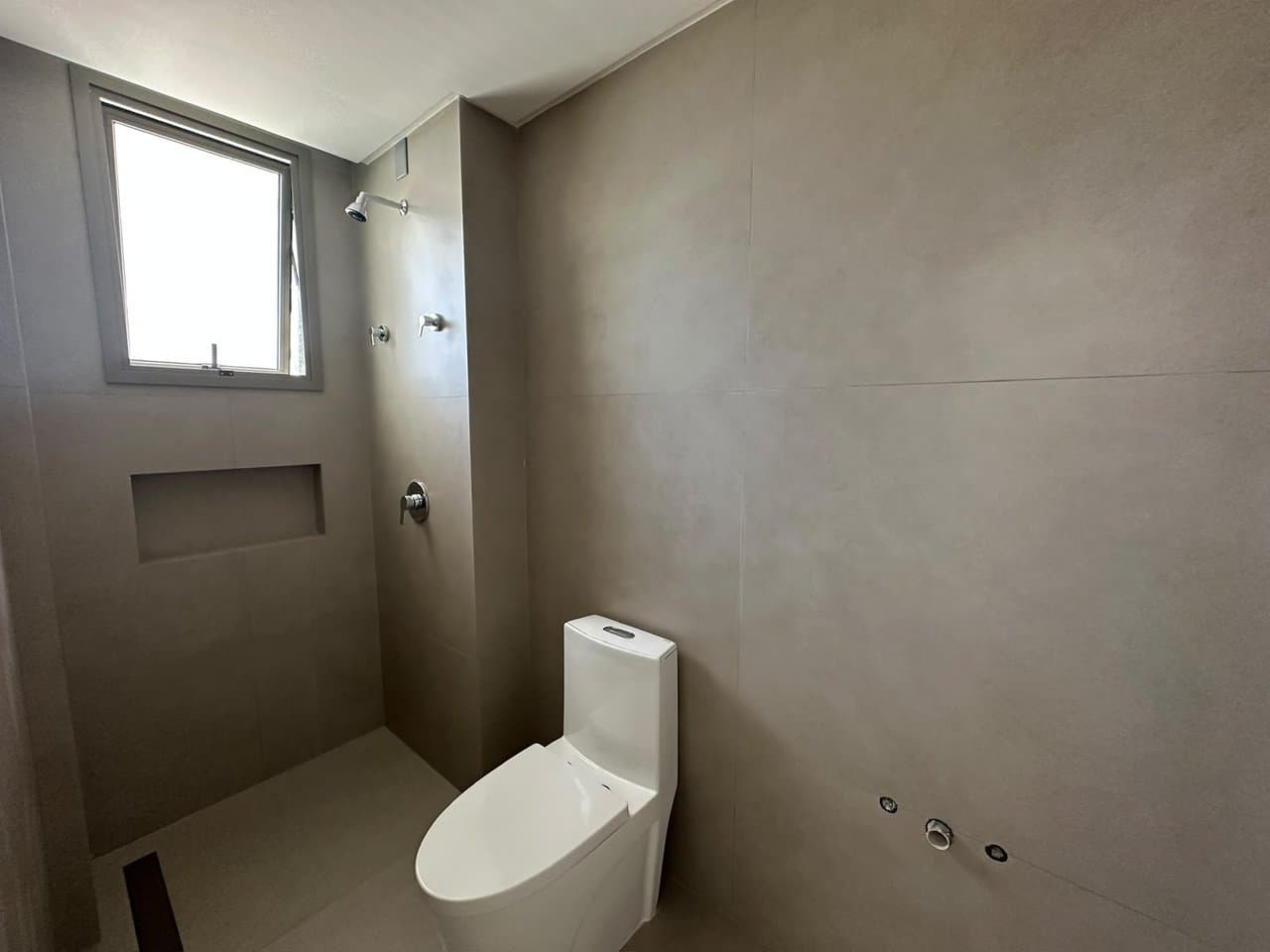 Apartamento de 3 quartos com 3 suítes e 133 m² em Itajaí