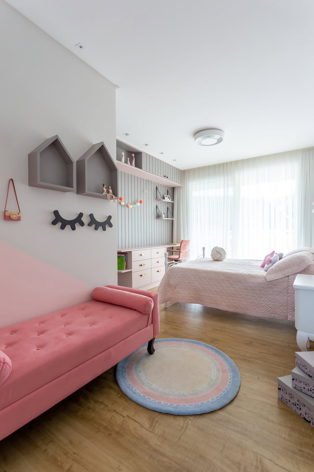 Casa de 4 quartos com 4 suítes e 358 m² em Itajaí