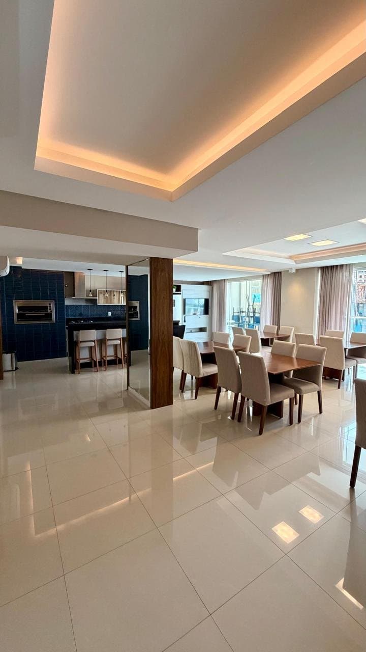 Apartamento de 2 quartos com 2 suítes e 77 m² em Itajaí