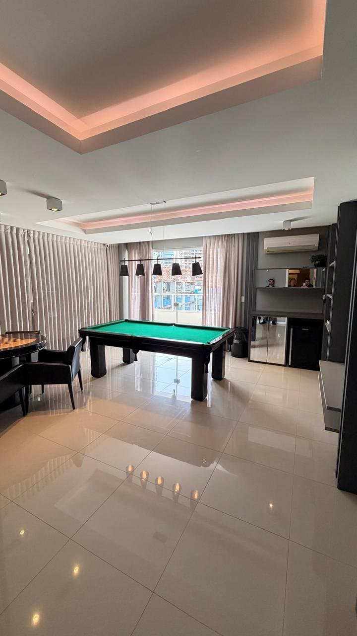 Apartamento de 2 quartos com 2 suítes e 77 m² em Itajaí