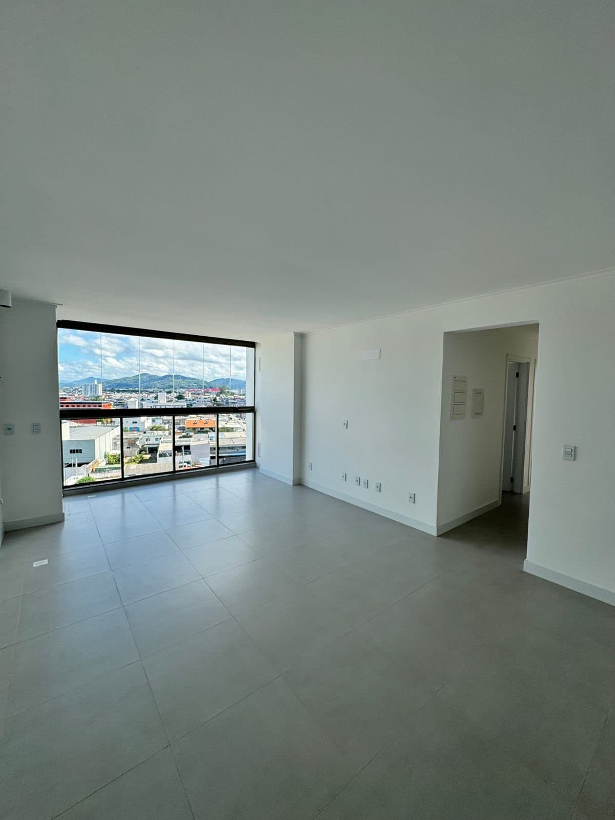 Apartamento de 3 quartos com 1 suíte e 85 m² em Itajaí