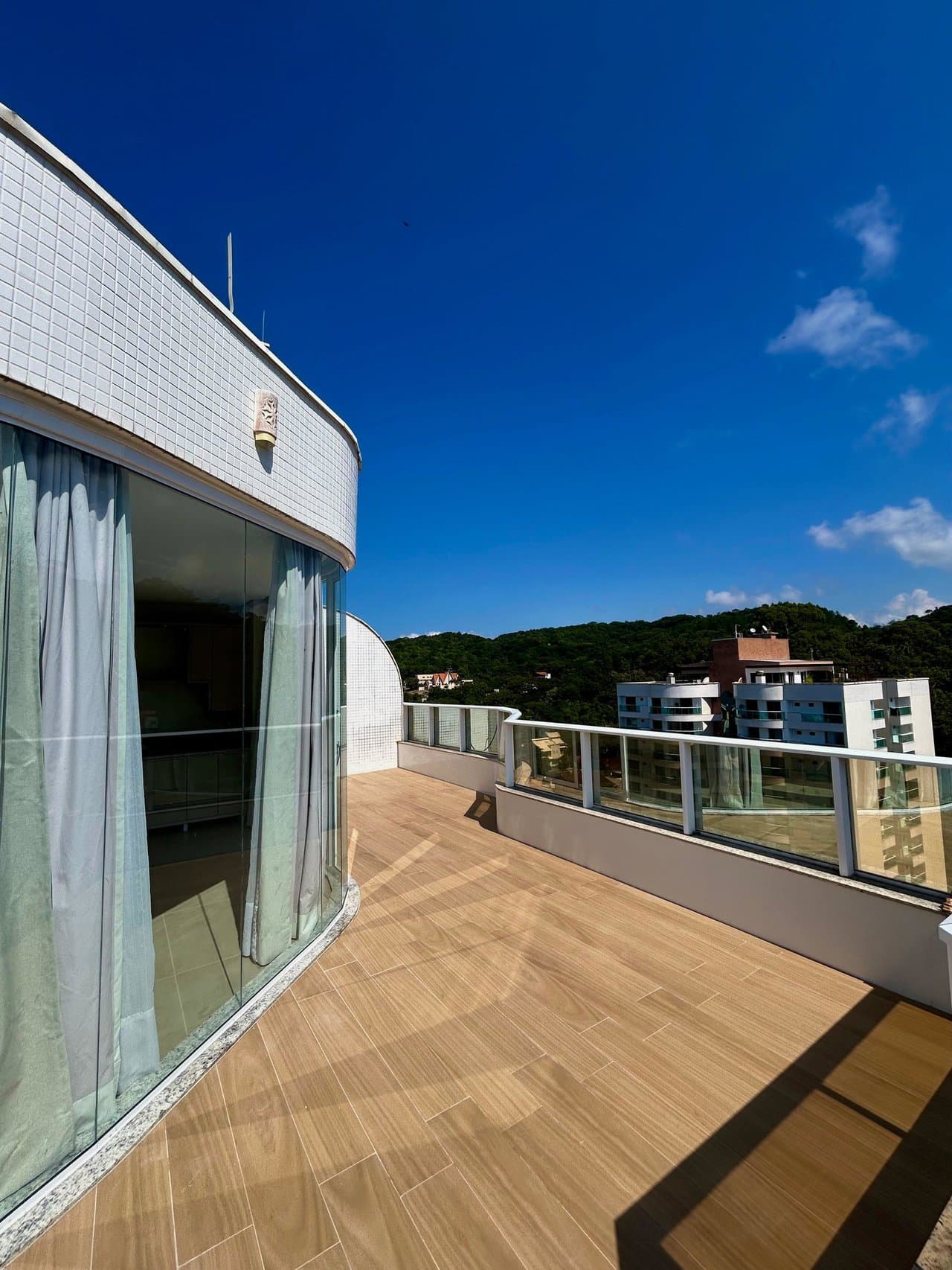 Cobertura de 3 quartos com 3 suítes e 154 m² em Itajaí