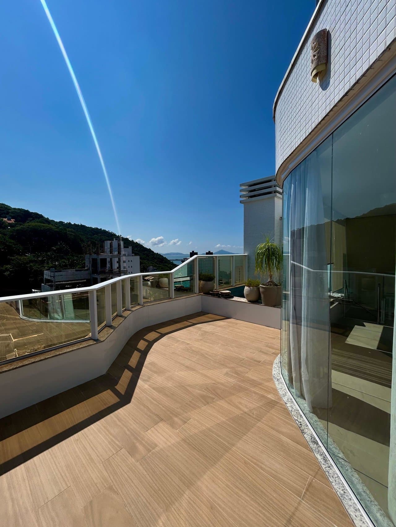 Cobertura de 3 quartos com 3 suítes e 154 m² em Itajaí