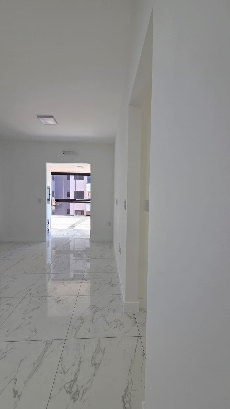Apartamento de 2 quartos e 85 m² em Itajaí
