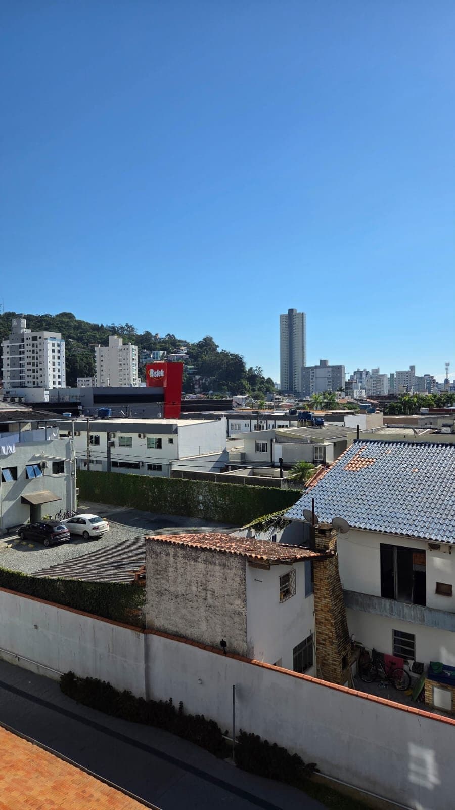 Apartamento de 2 quartos e 85 m² em Itajaí