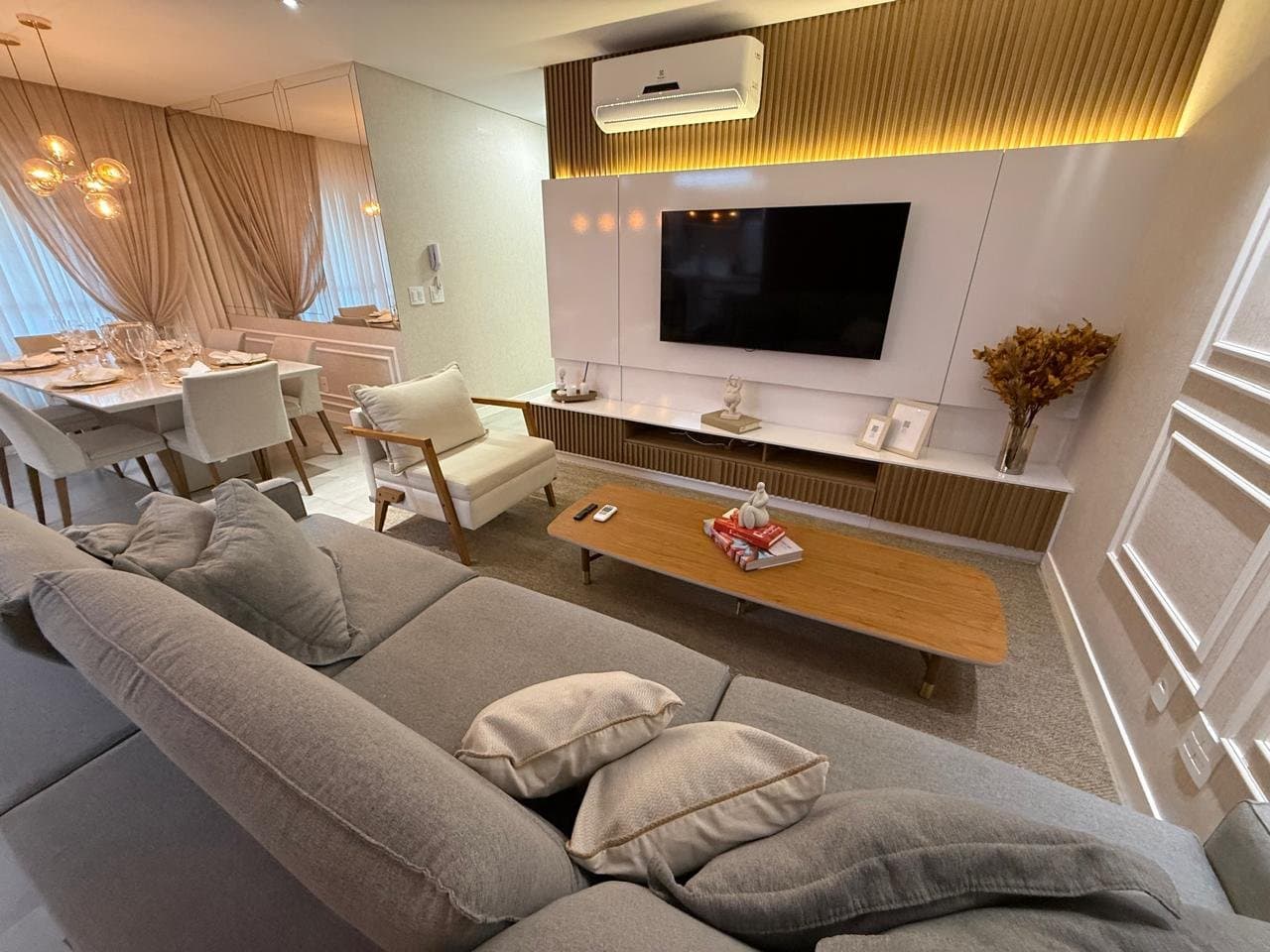 Apartamento de 3 quartos com 3 suítes e 133 m² em Itajaí