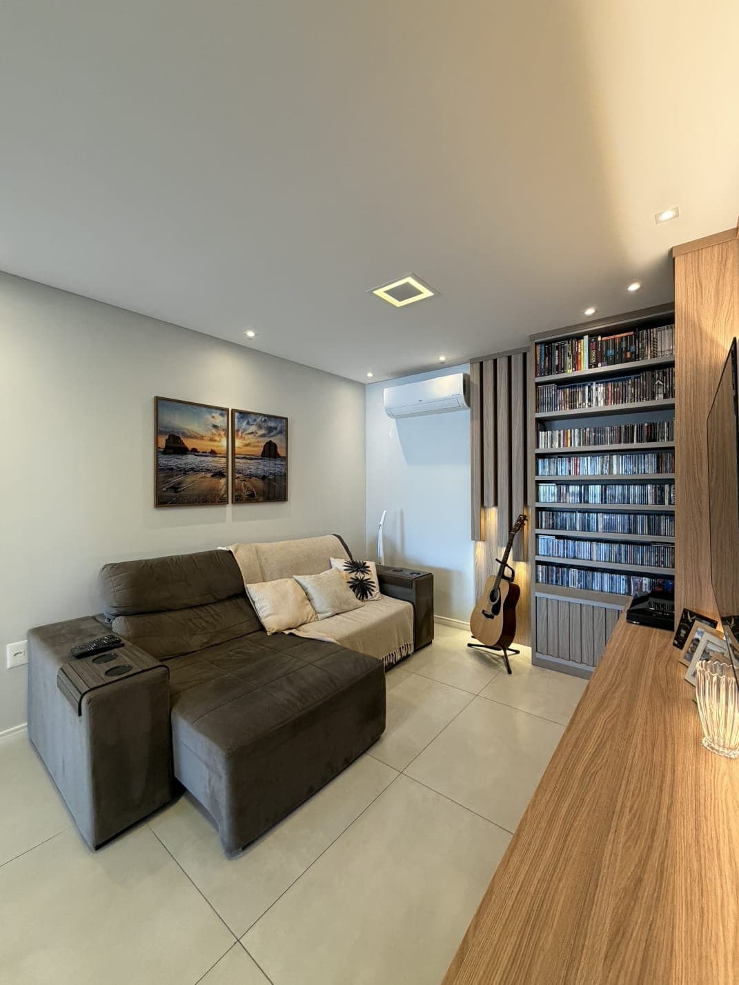 Apartamento de 2 quartos com 1 suíte e 80 m² em Itajaí