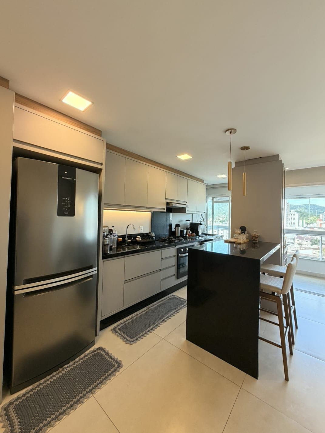 Apartamento de 2 quartos com 1 suíte e 80 m² em Itajaí