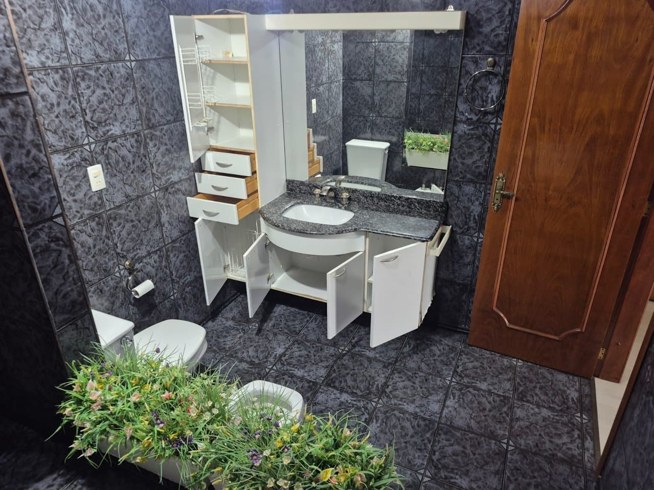 Casa de 3 quartos com 2 suítes e 340 m² em Itajaí