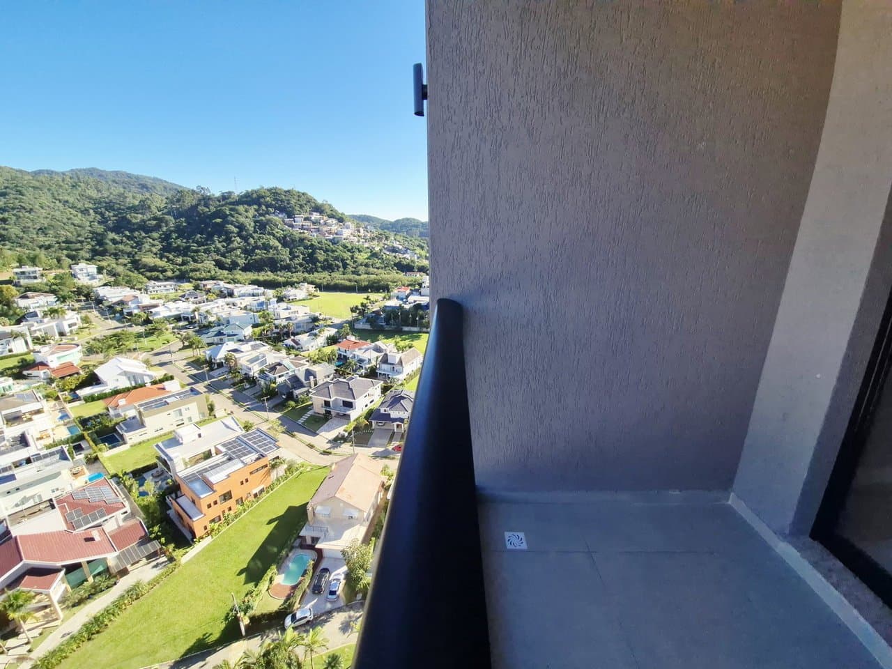 Apartamento de 1 quarto com 1 suíte e 68 m² em Itajaí