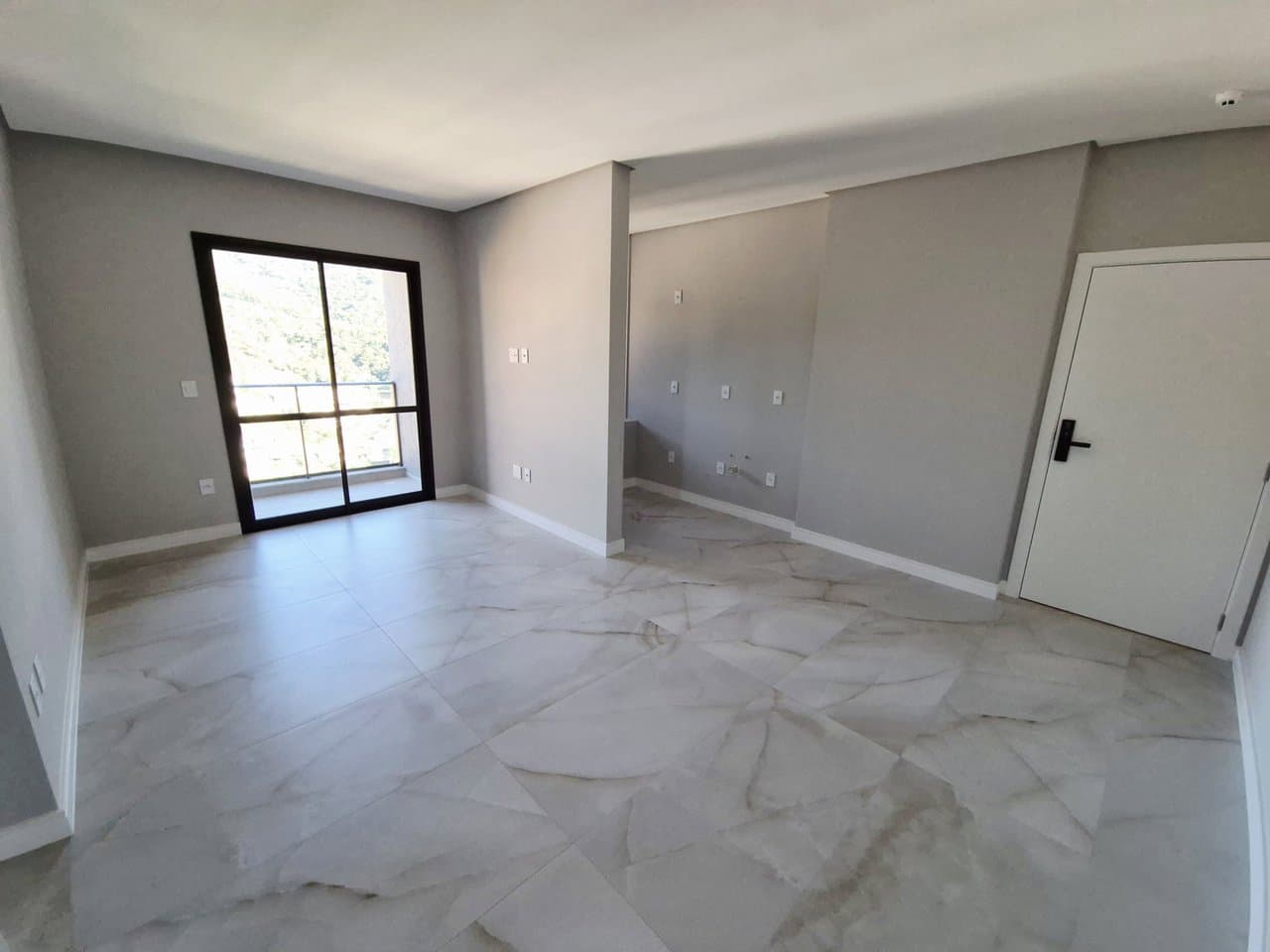 Apartamento de 1 quarto com 1 suíte e 68 m² em Itajaí