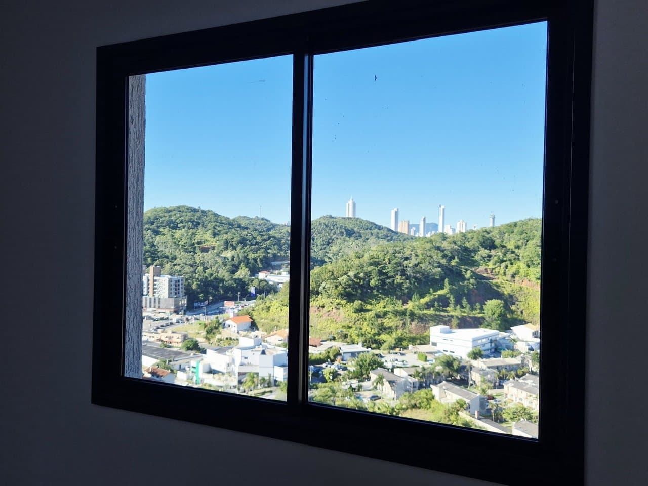 Apartamento de 1 quarto com 1 suíte e 74 m² em Itajaí