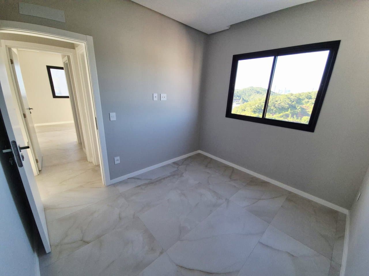Apartamento de 1 quarto com 1 suíte e 74 m² em Itajaí