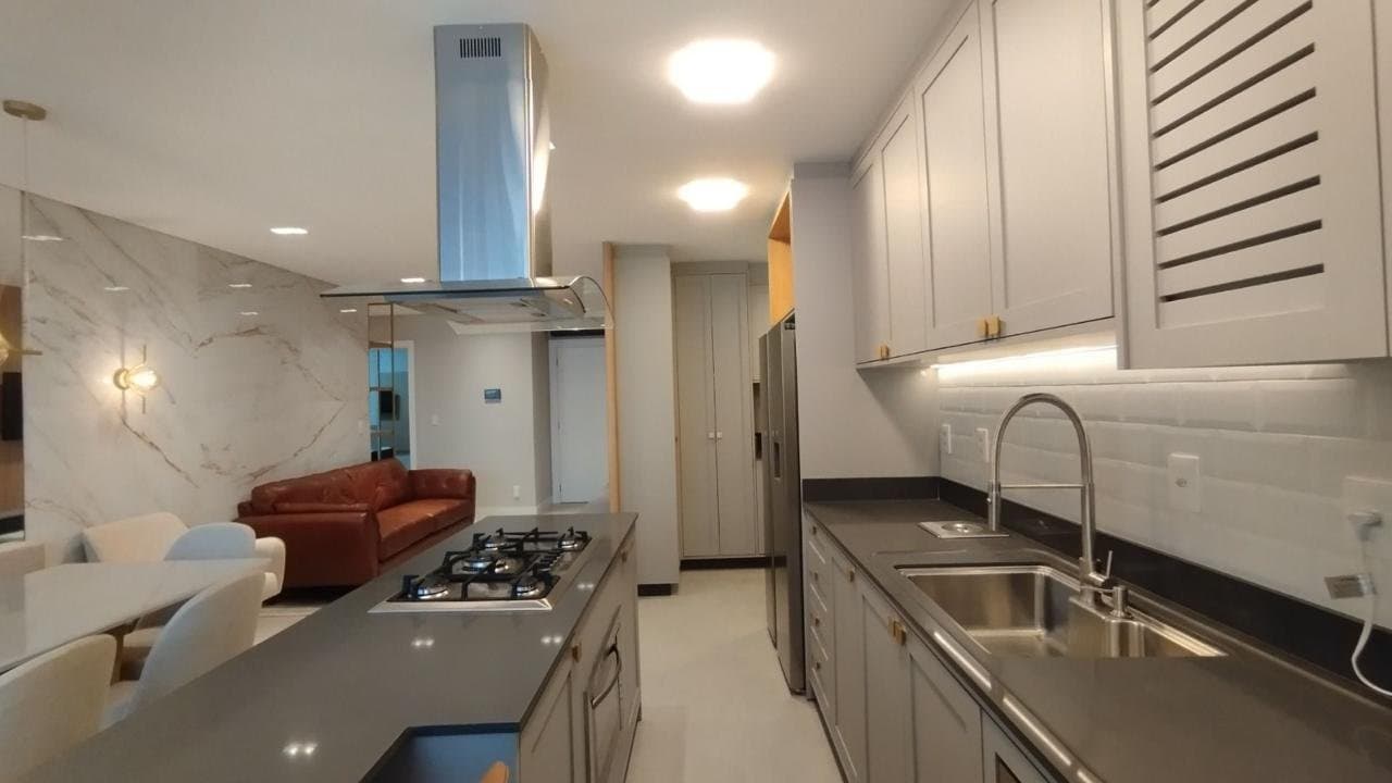 Apartamento de 3 quartos e 92 m² em Itajaí