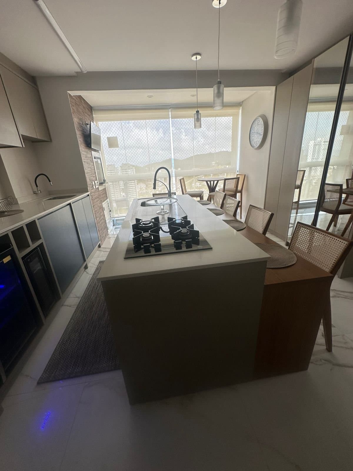 Apartamento de 2 quartos com 1 suíte e 65 m² em Itajaí