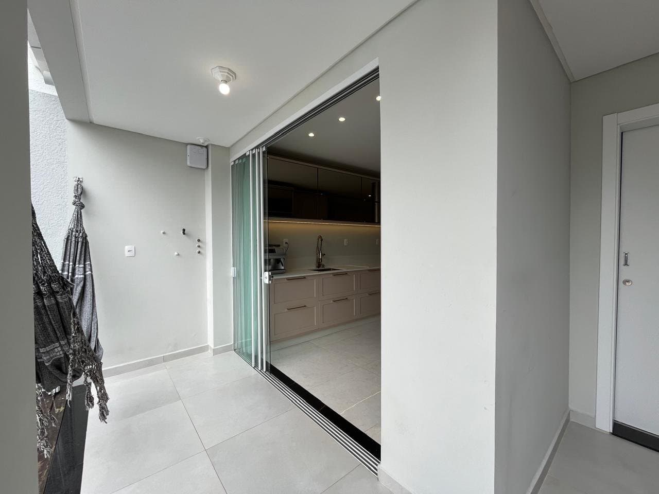 Casa de 3 quartos com 1 suíte e 150 m² em Itajaí