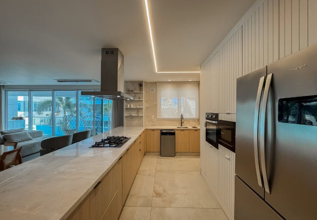 Apartamento de 3 quartos com 3 suítes e 173 m² em Itajaí