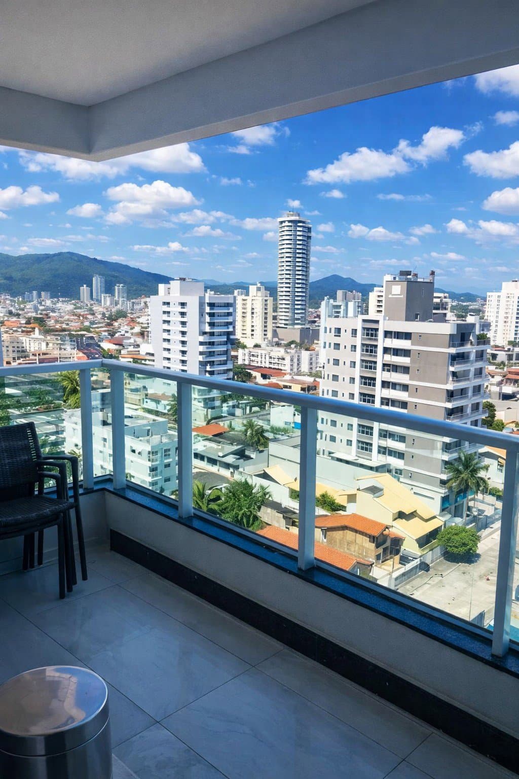Apartamento de 1 quarto e 68 m² em Itajaí