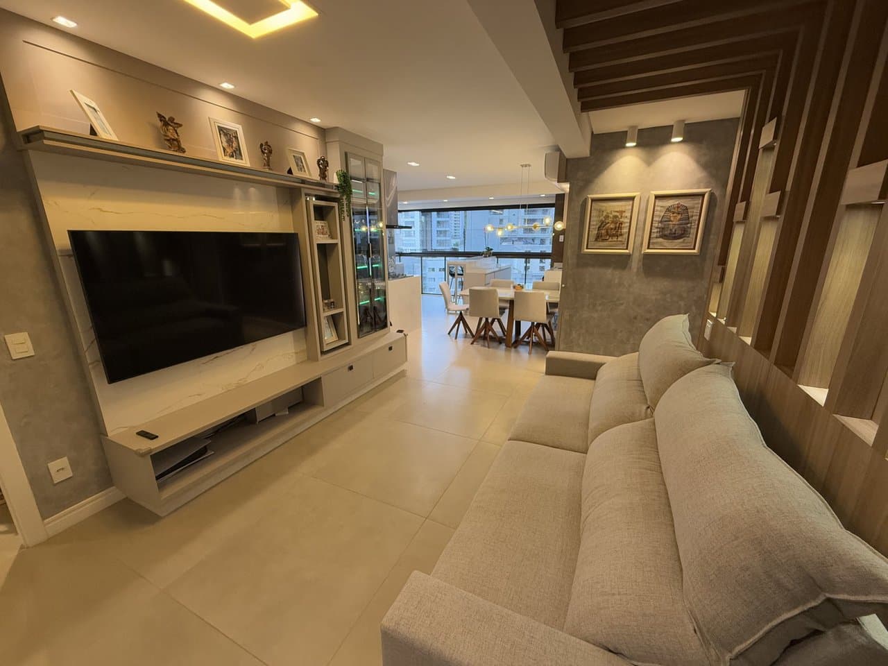 Apartamento de 2 quartos com 1 suíte e 101 m² em Itajaí