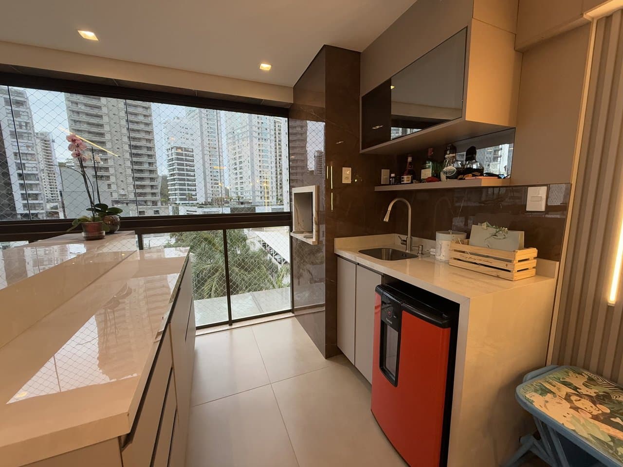 Apartamento de 2 quartos com 1 suíte e 101 m² em Itajaí