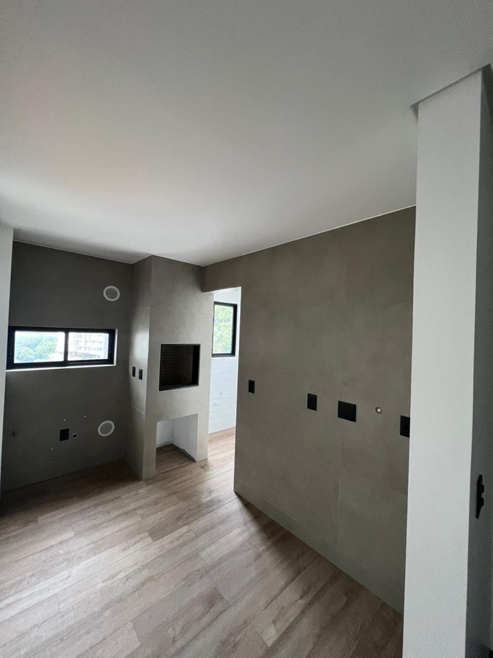 Apartamento de 2 quartos com 2 suítes e 76 m² em Itajaí