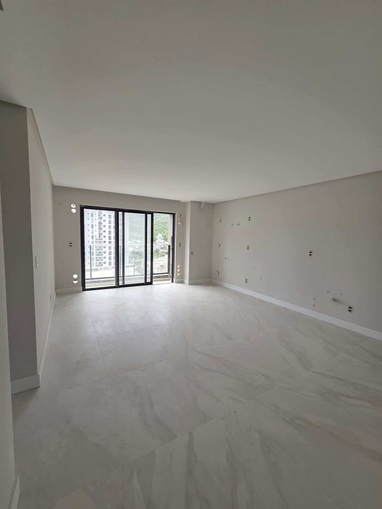 Apartamento de 2 quartos com 1 suíte e 73 m² em Itajaí
