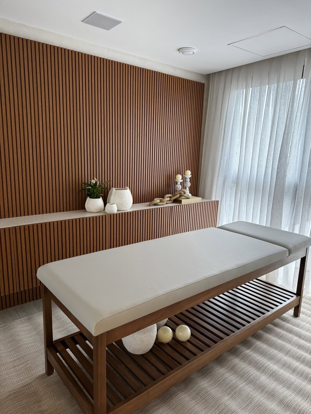 Apartamento de 2 quartos com 2 suítes e 92 m² em Itajaí