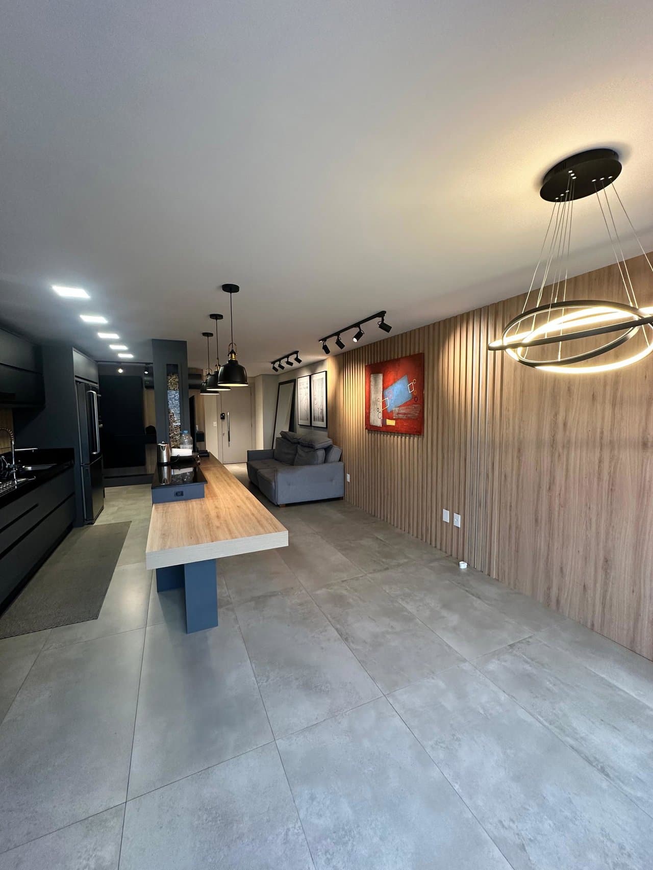Apartamento de 2 quartos com 2 suítes e 82 m² em Itajaí