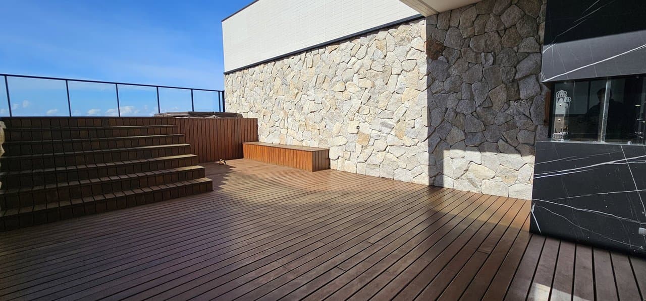 Cobertura de 4 quartos com 4 suítes e 369 m² em Itajaí
