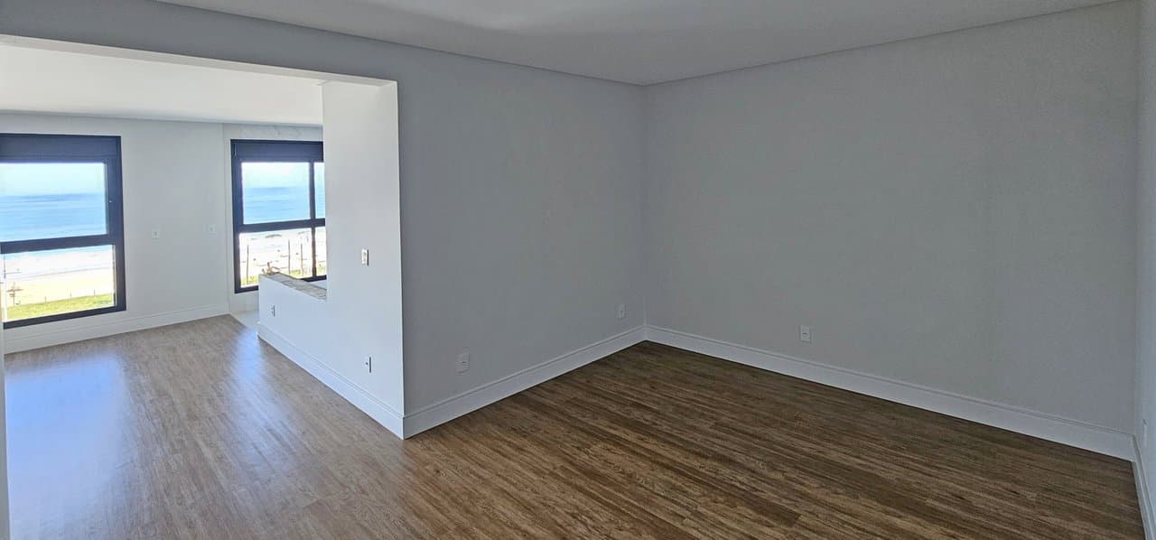 Cobertura de 4 quartos com 4 suítes e 369 m² em Itajaí