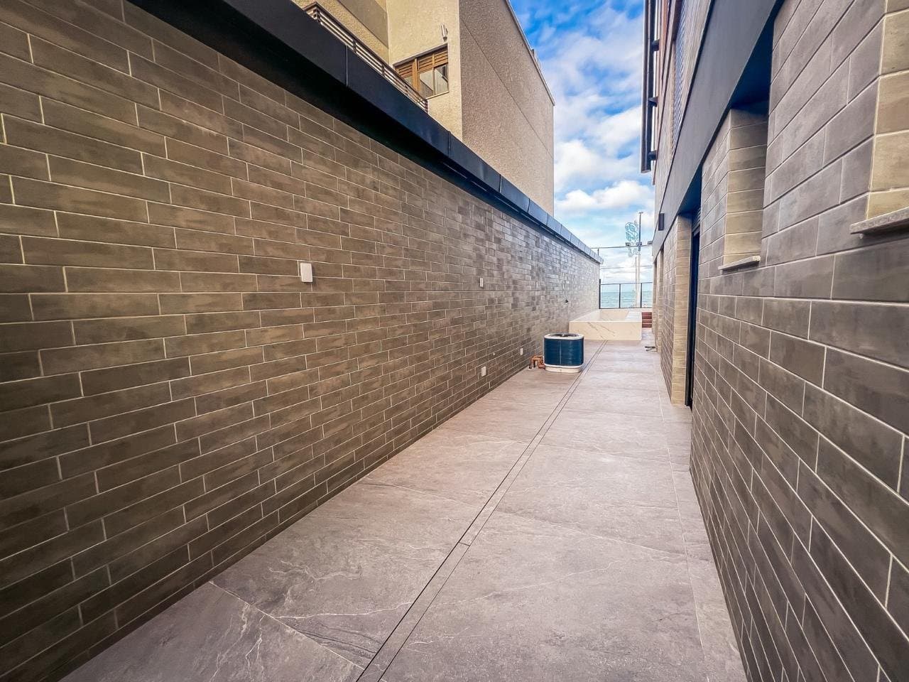 Apartamento de 4 quartos com 4 suítes e 345 m² em Itajaí