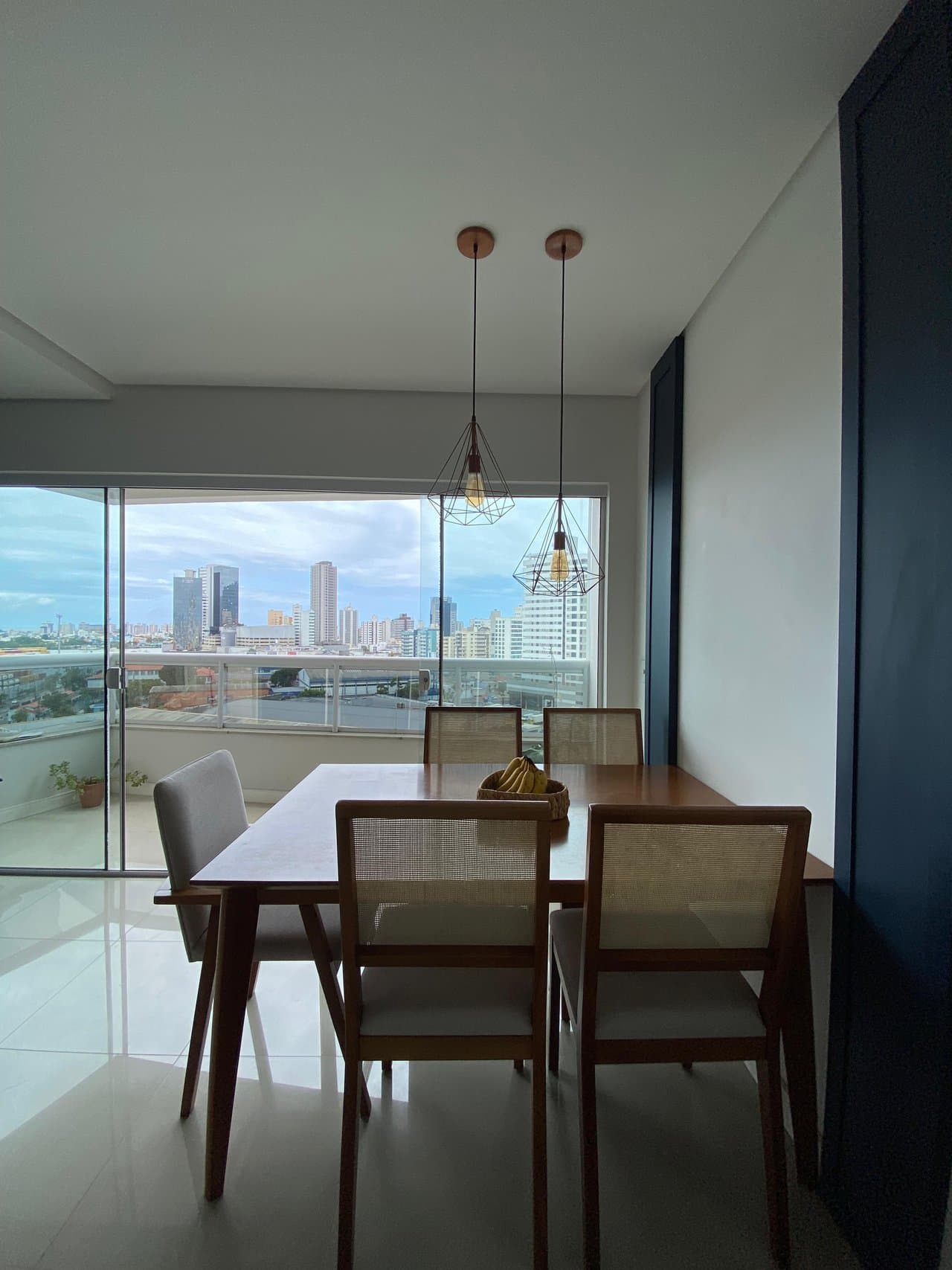 Apartamento de 3 quartos com 1 suíte e 87 m² em Itajaí
