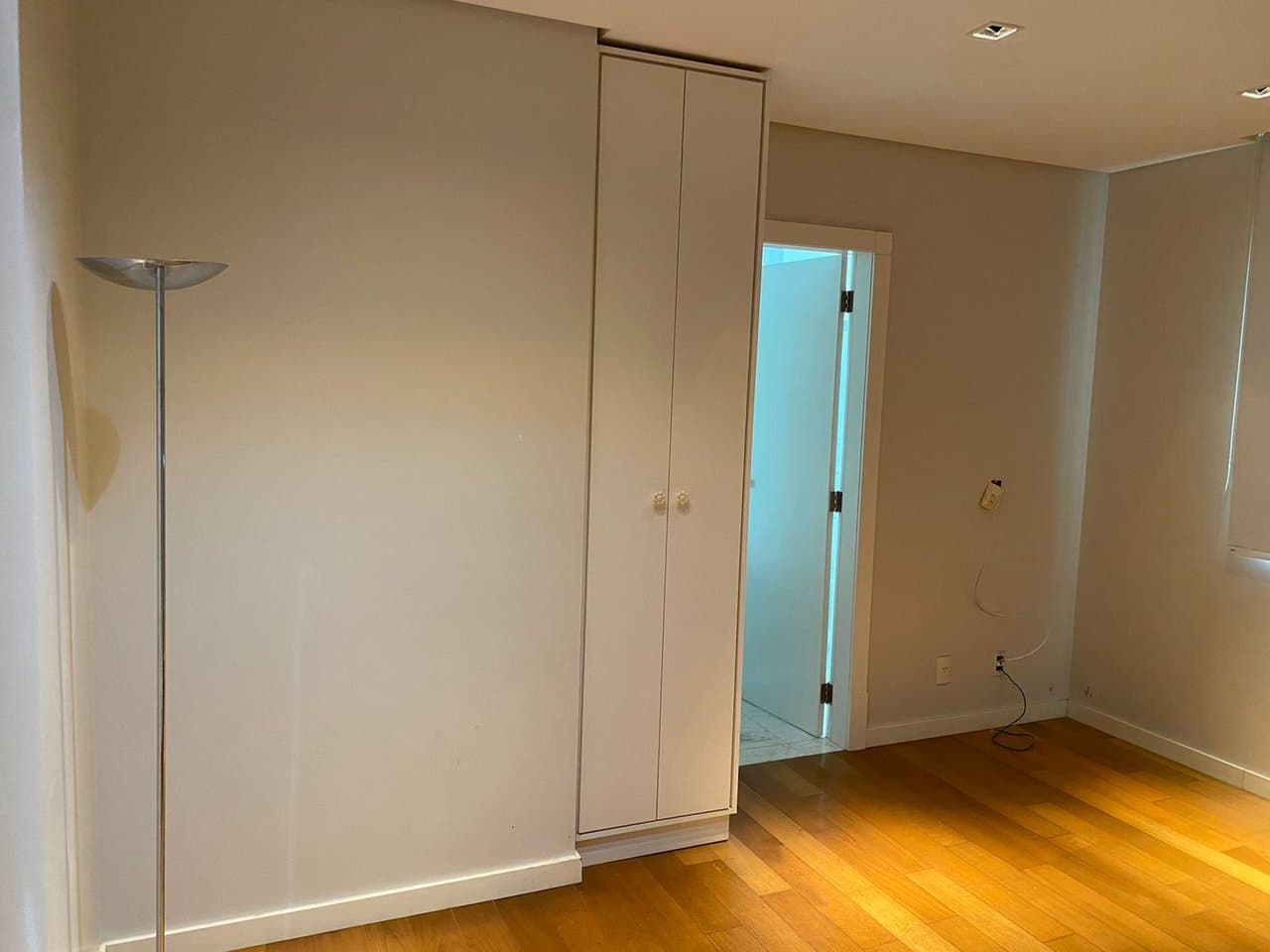 Apartamento de 3 quartos com 3 suítes e 231 m² em Itajaí
